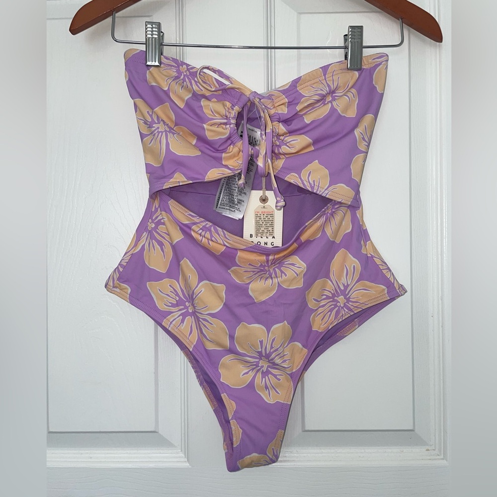 Billabong 1 piece swimsuit (M/10)